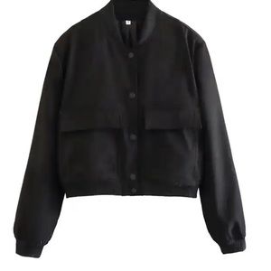 Black Cropped Jacket With Pockets